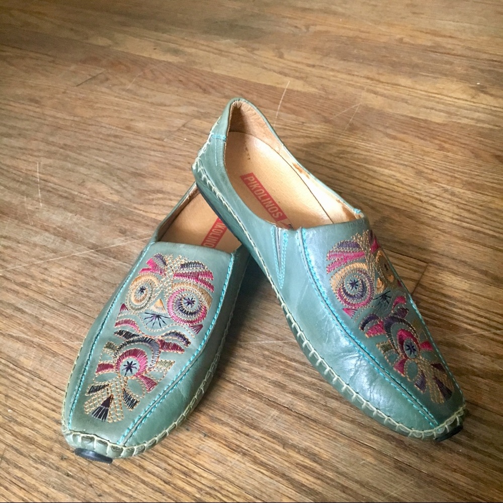 PIKOLINOS Embroidered Leather Loafer NWOT